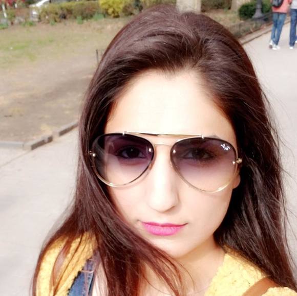 Poshmark profile picture for @kanwal